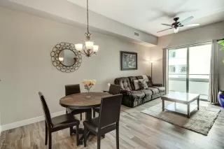 Photo #4: 6095210 Listing 