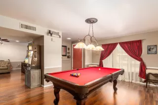 Photo #2: 6095288 Listing 