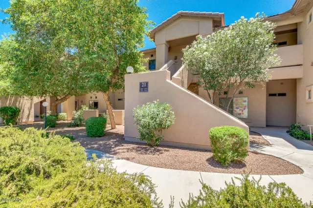 MLS: 6095344 Condo For Sale