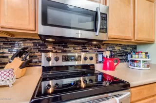 Photo #3: 6095344 Listing