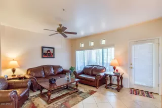 Photo #6: 6095344 Listing