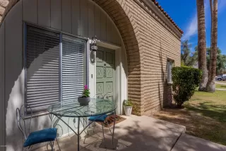 Photo #3: 6095459 Listing