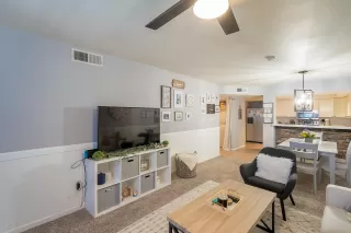 Photo #1: 6095538 Listing