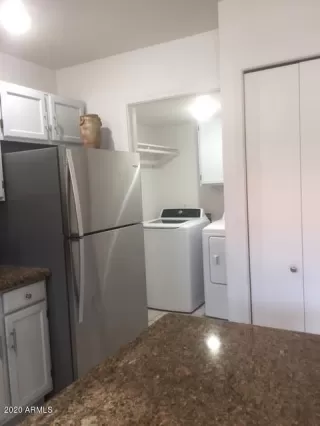 Photo #6: 6096038 Listing 