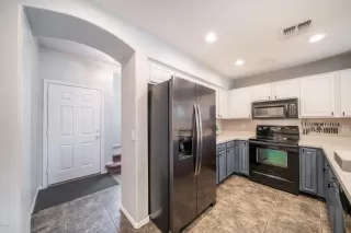 Photo #4: 6096042 Listing