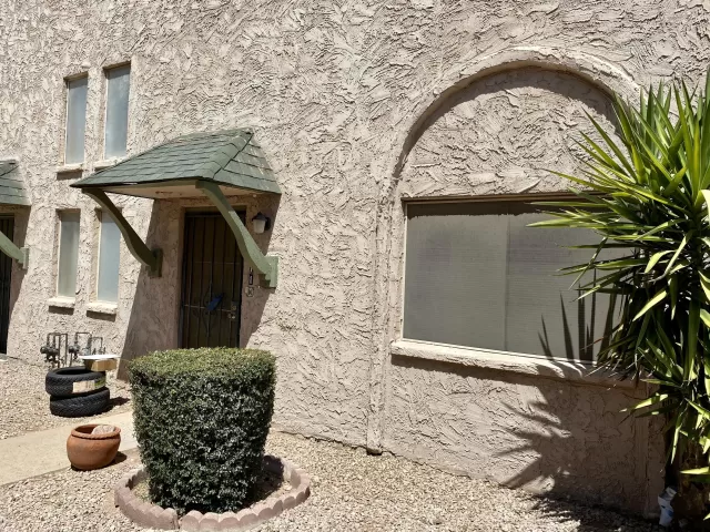 MLS: 6096132 Condo For Sale