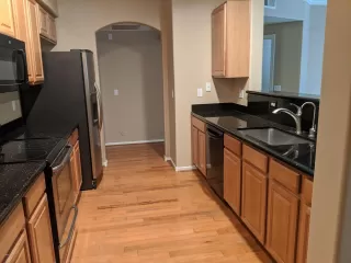 Photo #5: 6096142 Listing