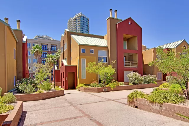 MLS: 6096187 Condo For Sale