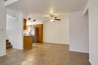 Photo #6: 6096187 Listing