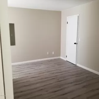 Photo #2: 6096827 Listing