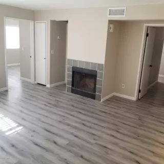 Photo #3: 6096827 Listing