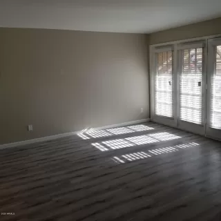 Photo #6: 6096827 Listing