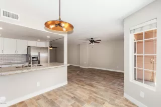 Photo #3: 6096887 Listing