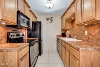 Photo #5: 6097321 Listing