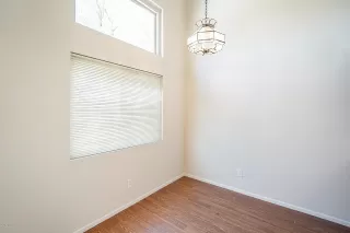 Photo #5: 6097404 Listing