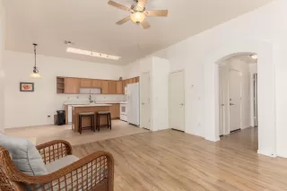 Photo #3: 6097431 Listing 