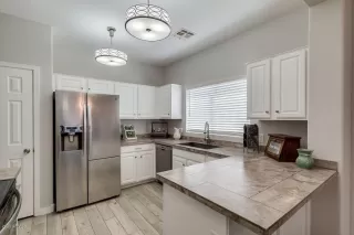 Photo #5: 6097474 Listing