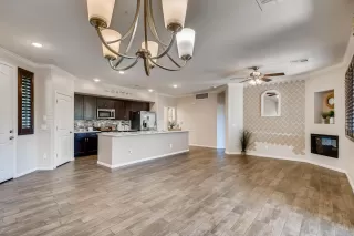 Photo #2: 6097615 Listing