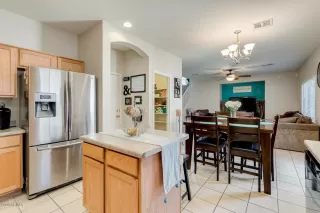 Photo #5: 6097822 Listing