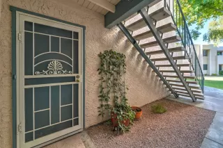 Photo #3: 6097836 Listing