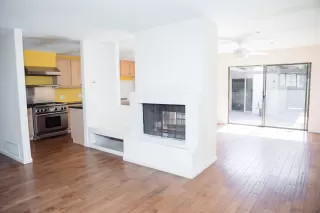 Photo #3: 6097985 Listing