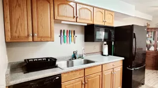 Photo #5: 6098016 Listing