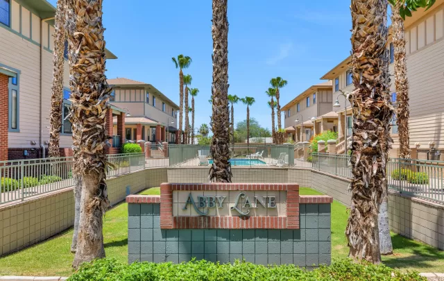 MLS: 6098024 Condo For Sale