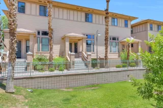 Photo #1: 6098024 Listing