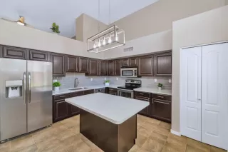 Photo #3: 6098024 Listing