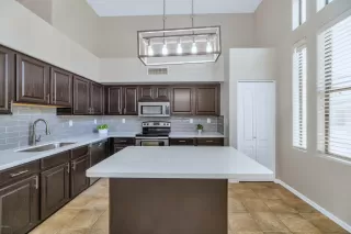 Photo #4: 6098024 Listing