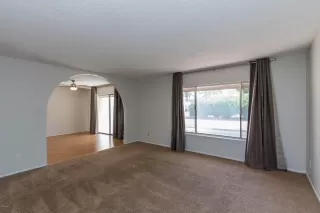 Photo #3: 6098099 Listing
