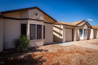 Photo #5: 6098100 Listing