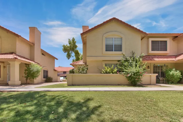 MLS: 6098195 Condo For Sale