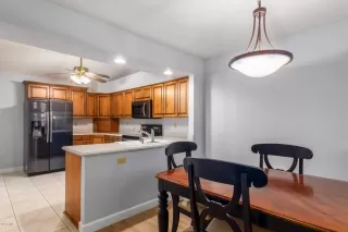 Photo #4: 6098324 Listing