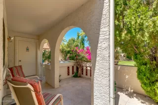 Photo #4: 6098395 Listing