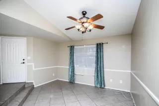 Photo #4: 6098397 Listing 