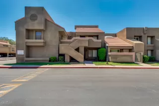 Photo #2: 6098561 Listing