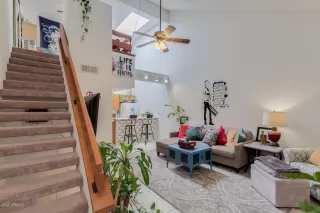 Photo #5: 6098561 Listing