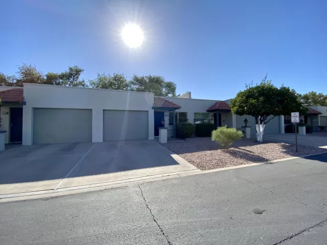 MLS: 6098626 Condo For Sale