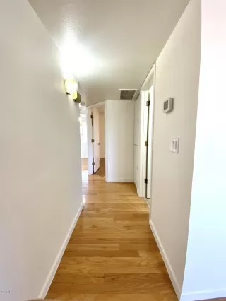 Photo #5: 6098626 Listing