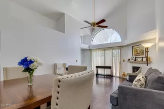 Photo #5: 6098675 Listing 