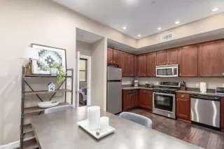 Photo #3: 6098729 Listing 