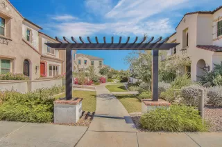 Photo #1: 6098821 Listing 