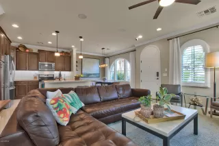 Photo #6: 6098821 Listing 