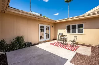 Photo #2: 6098835 Listing