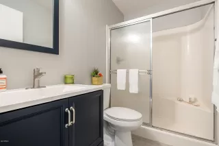 Photo #4: 6098835 Listing