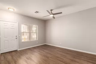 Photo #4: 6098981 Listing