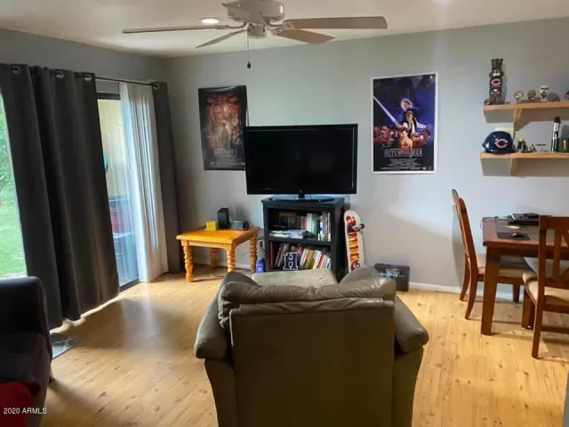 MLS: 6098993 Condo For Sale