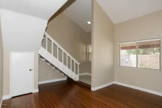 Photo #6: 6099083 Listing 