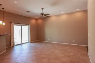 Photo #2: 6099115 Listing 